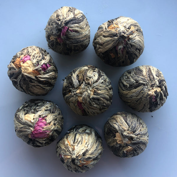 Man Tian Xian Tao “Sacred Flowers” Blooming Tea